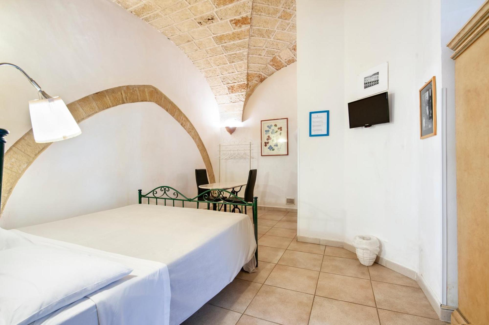 Casa Di Lo Suites Лечче Номер фото