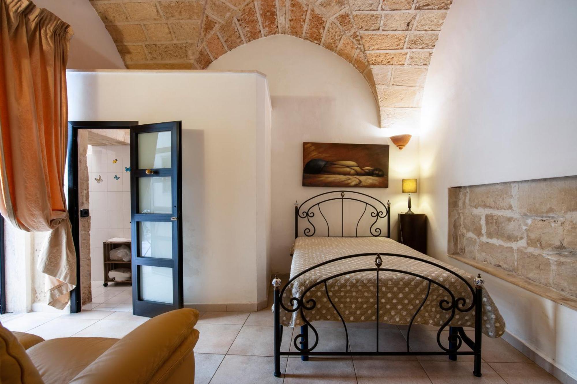 Casa Di Lo Suites Лечче Номер фото