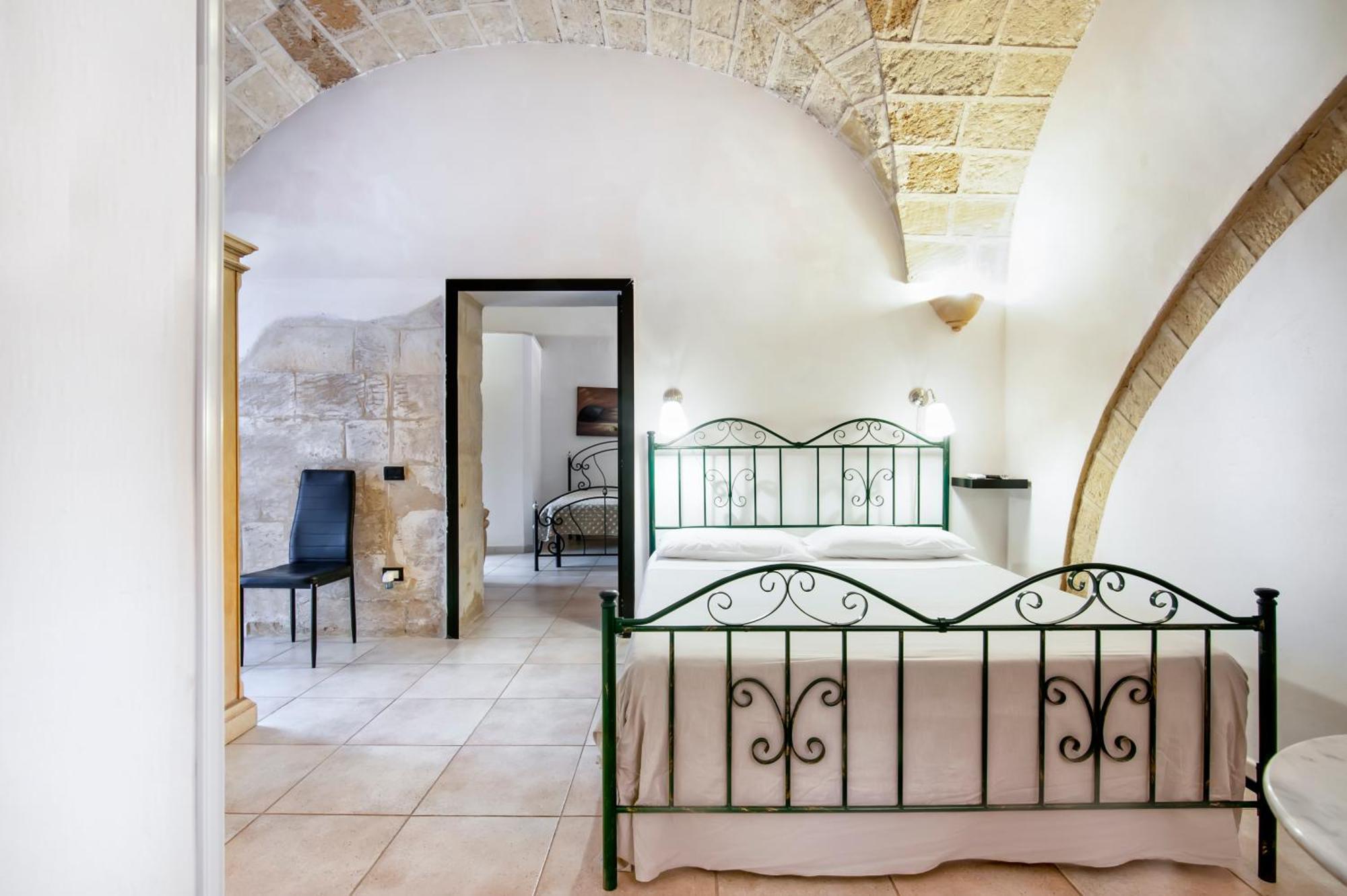 Casa Di Lo Suites Лечче Номер фото